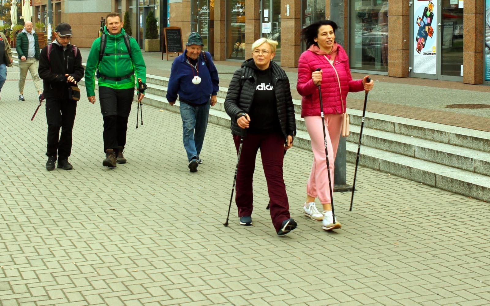 Zdjęcie w galerii na portalu naszraciborz.pl: Szlak przetarty. Pielgrzymi od św. Jakuba dotarli do Czech wiadomości z regionu