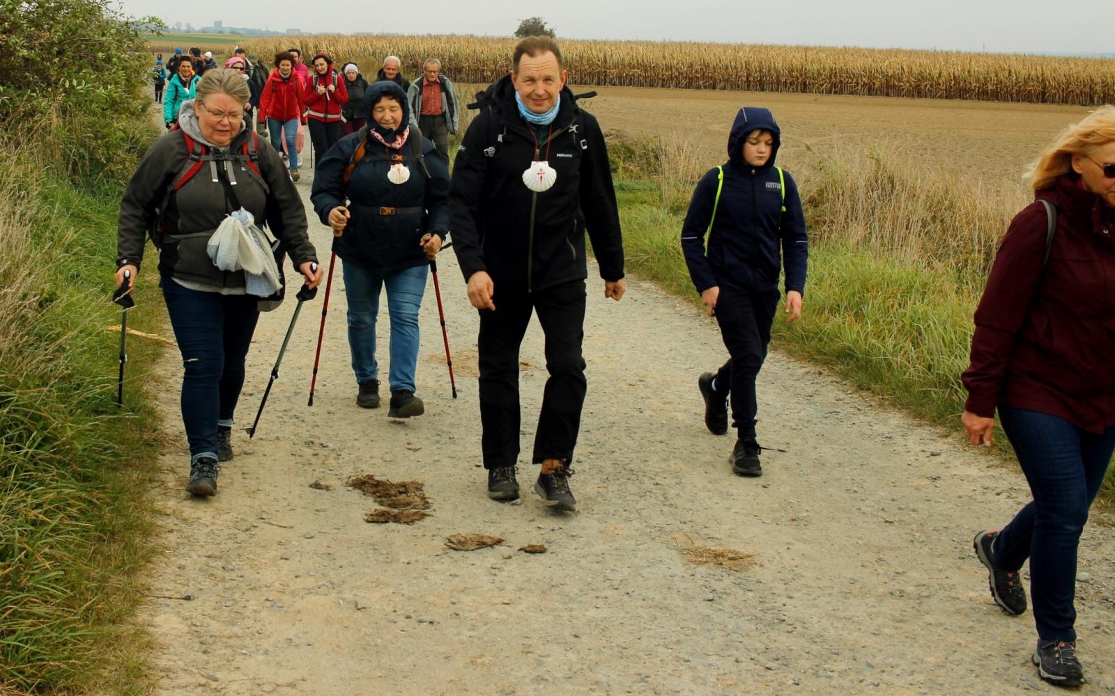 Zdjęcie w galerii na portalu naszraciborz.pl: Szlak przetarty. Pielgrzymi od św. Jakuba dotarli do Czech wiadomości z regionu