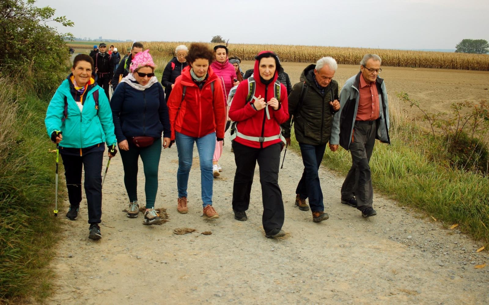 Zdjęcie w galerii na portalu naszraciborz.pl: Szlak przetarty. Pielgrzymi od św. Jakuba dotarli do Czech wiadomości z regionu
