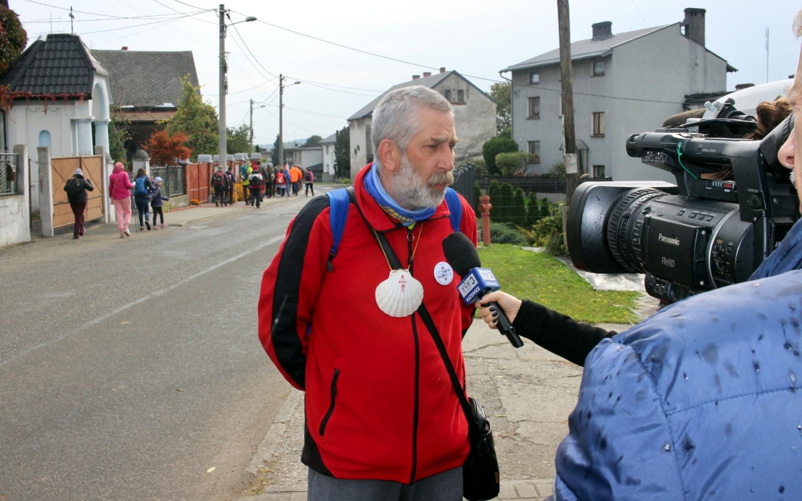 Zdjęcie w galerii na portalu naszraciborz.pl: Szlak przetarty. Pielgrzymi od św. Jakuba dotarli do Czech wiadomości z regionu