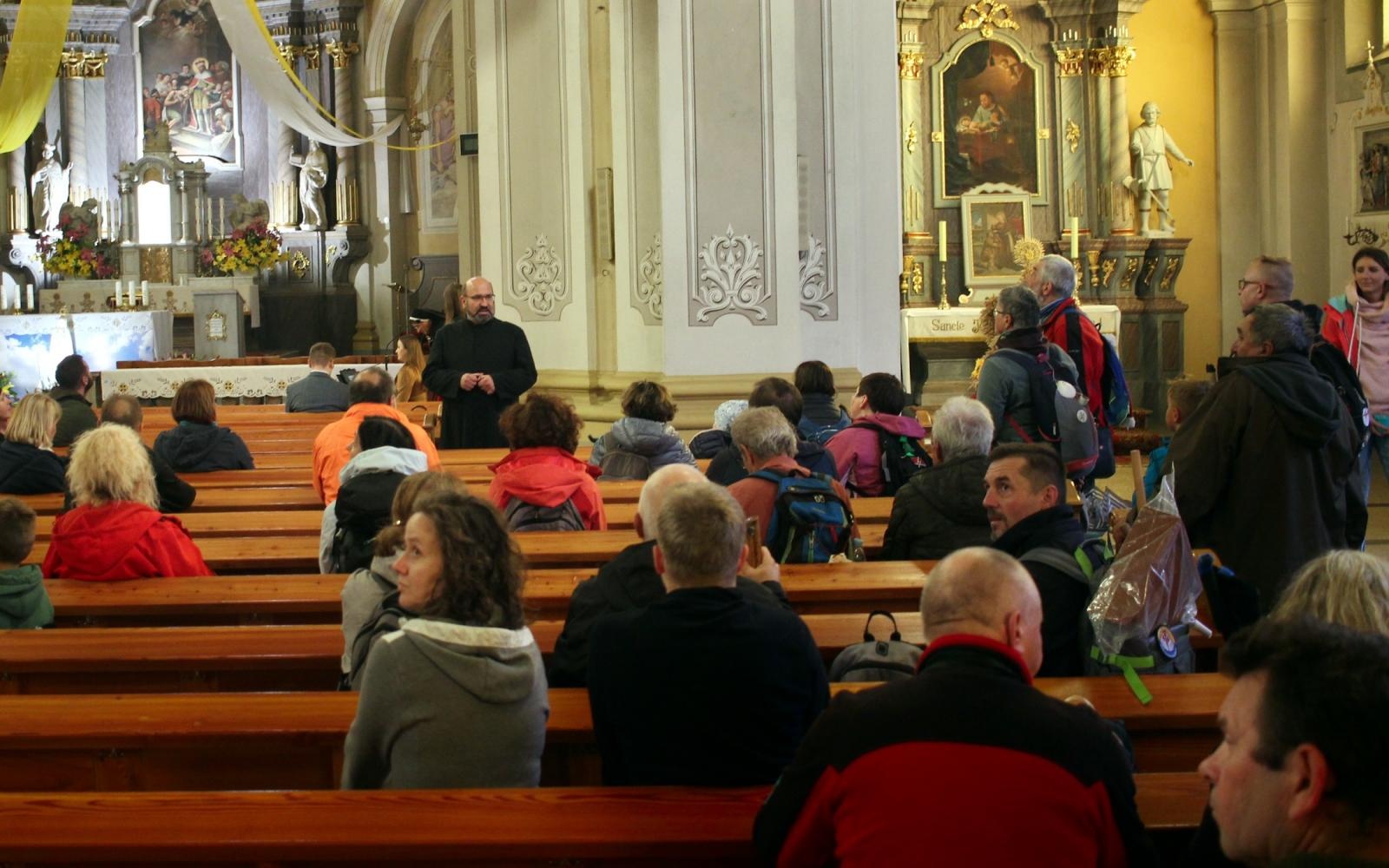 Zdjęcie w galerii na portalu naszraciborz.pl: Szlak przetarty. Pielgrzymi od św. Jakuba dotarli do Czech wiadomości z regionu