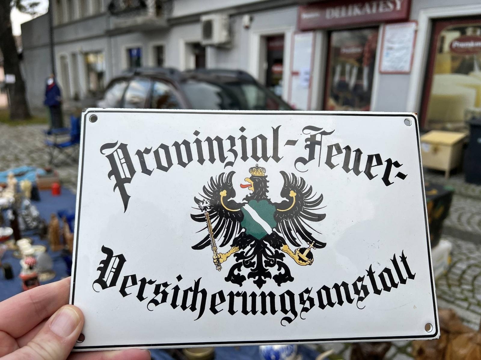 Zdjęcie w galerii na portalu naszraciborz.pl: Targ staroci w Krzanowicach. Coś na słodko i antyki wiadomości z regionu