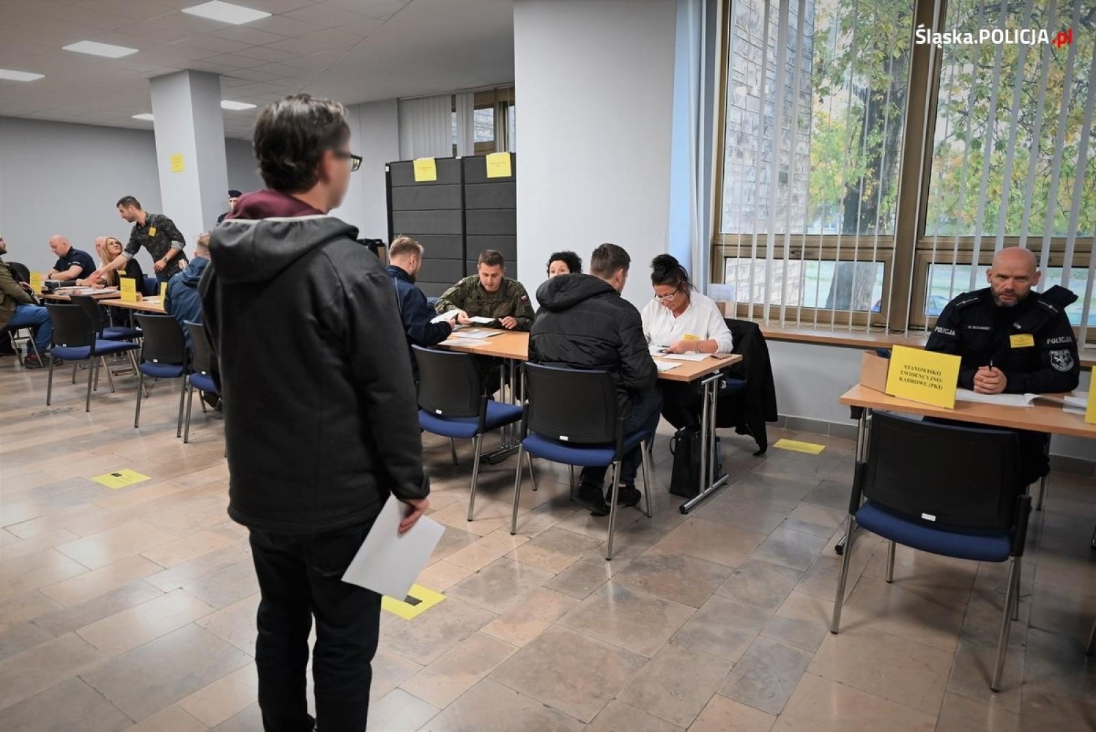 Zdjęcie w galerii na portalu naszraciborz.pl: EGIDA-22. Policyjne ćwiczenia w jednostkach przewidzianych do militaryzacji wiadomości z regionu