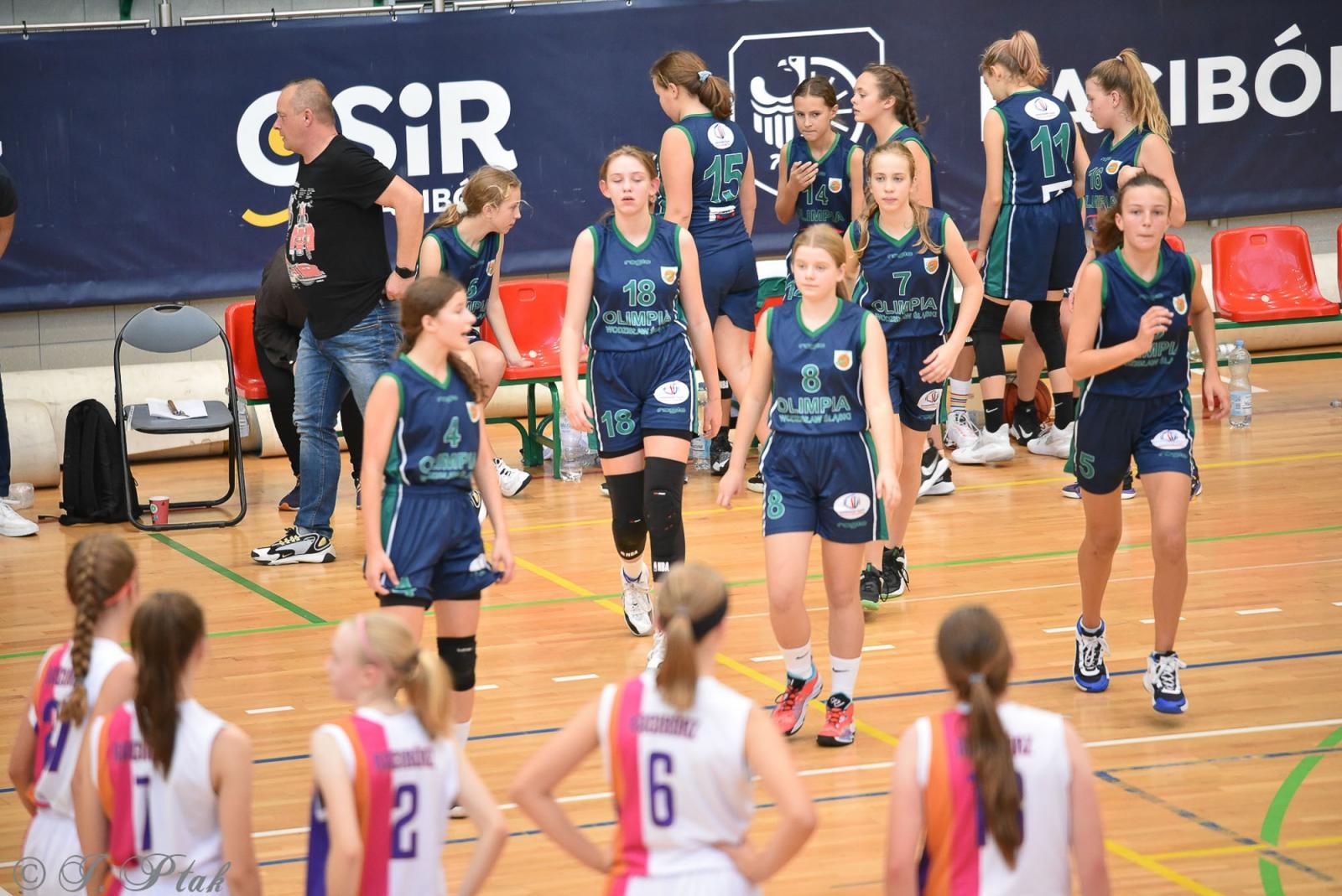 Zdjęcie w galerii na portalu naszraciborz.pl: Młode koszykarki rywalizowały o puchar starosty [FOTO] wiadomości z regionu