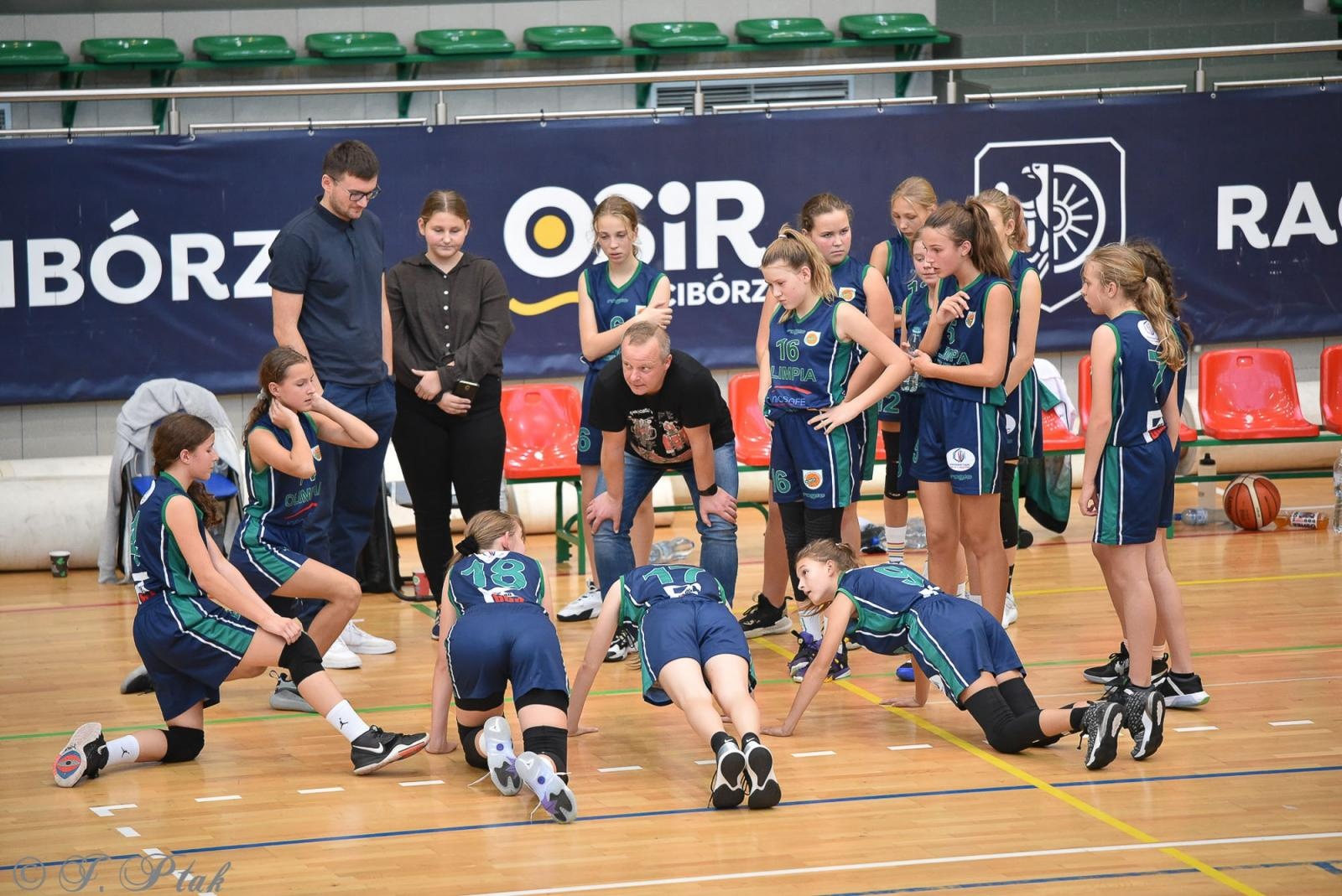 Zdjęcie w galerii na portalu naszraciborz.pl: Młode koszykarki rywalizowały o puchar starosty [FOTO] wiadomości z regionu