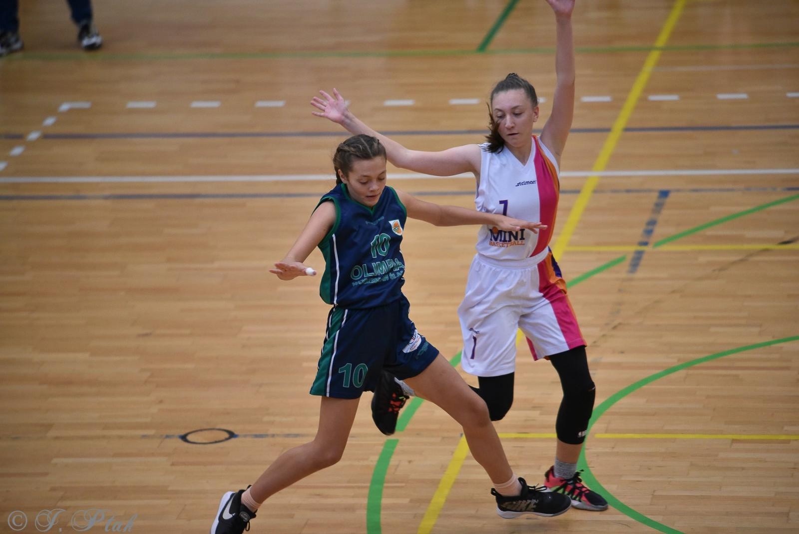 Zdjęcie w galerii na portalu naszraciborz.pl: Młode koszykarki rywalizowały o puchar starosty [FOTO] wiadomości z regionu