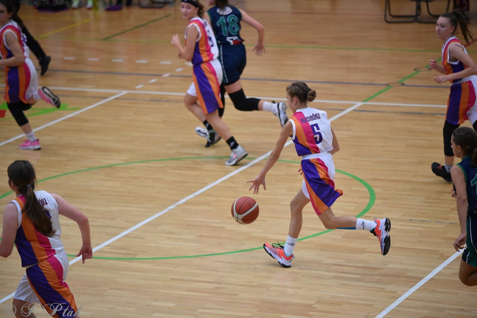 Zdjęcie w galerii na portalu naszraciborz.pl: Młode koszykarki rywalizowały o puchar starosty [FOTO] wiadomości z regionu