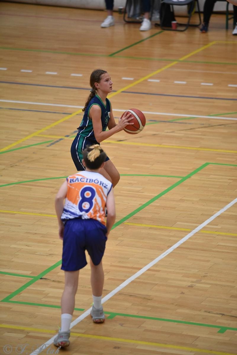 Zdjęcie w galerii na portalu naszraciborz.pl: Młode koszykarki rywalizowały o puchar starosty [FOTO] wiadomości z regionu