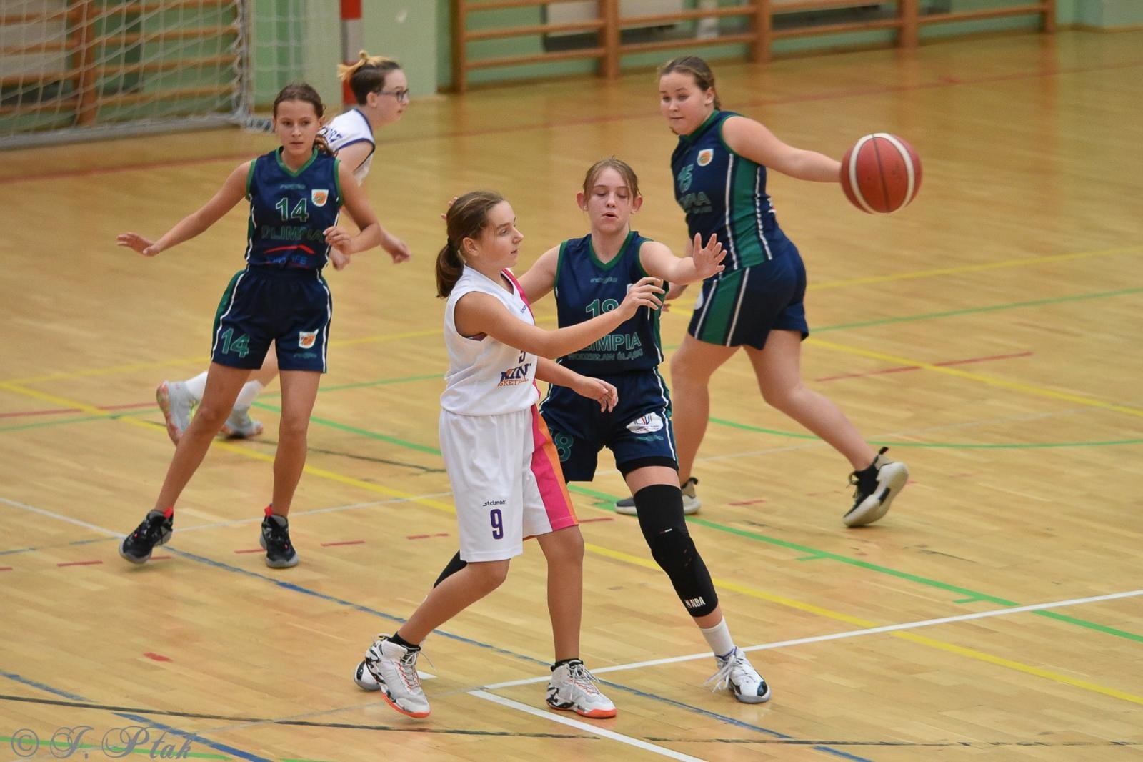 Zdjęcie w galerii na portalu naszraciborz.pl: Młode koszykarki rywalizowały o puchar starosty [FOTO] wiadomości z regionu