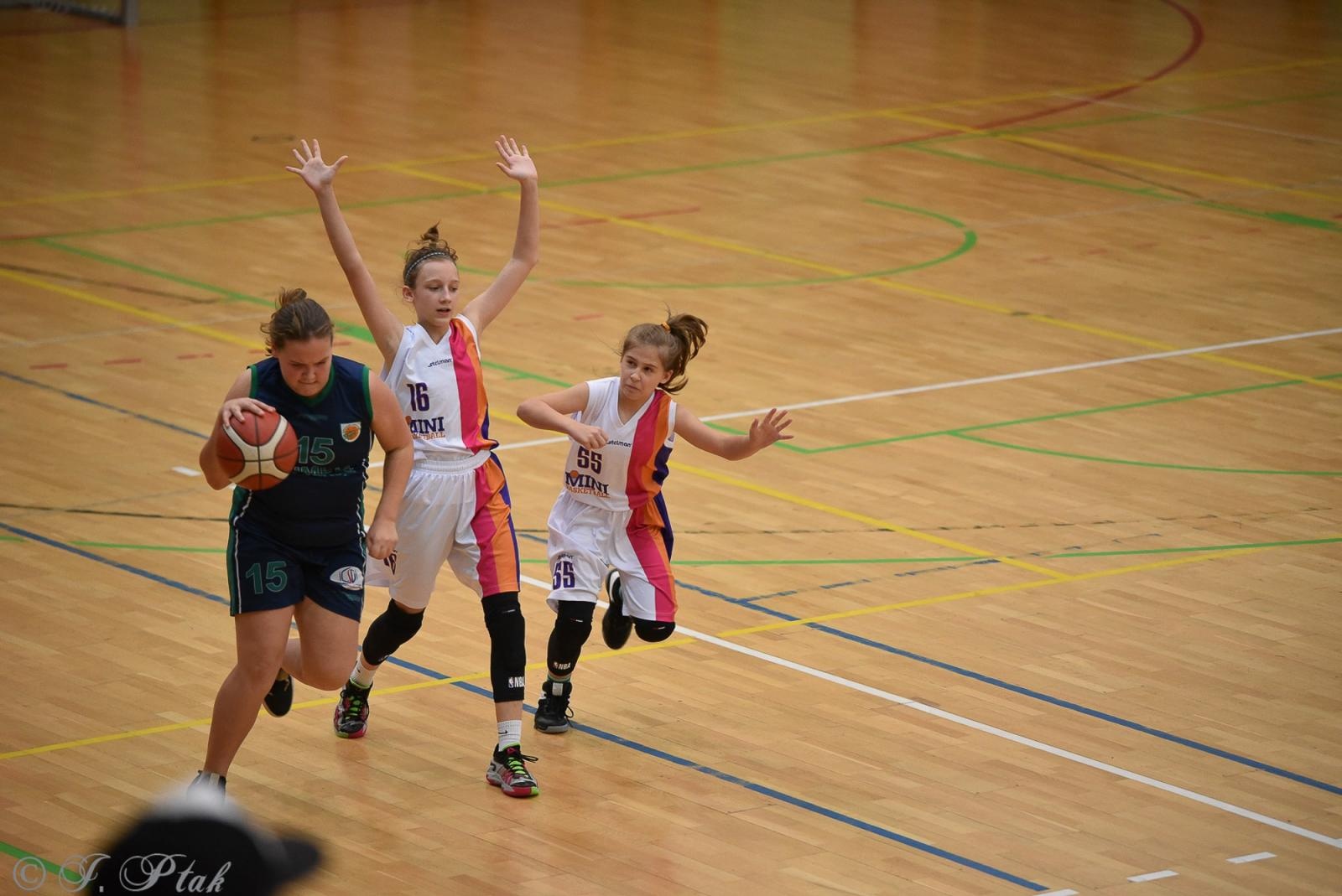 Zdjęcie w galerii na portalu naszraciborz.pl: Młode koszykarki rywalizowały o puchar starosty [FOTO] wiadomości z regionu