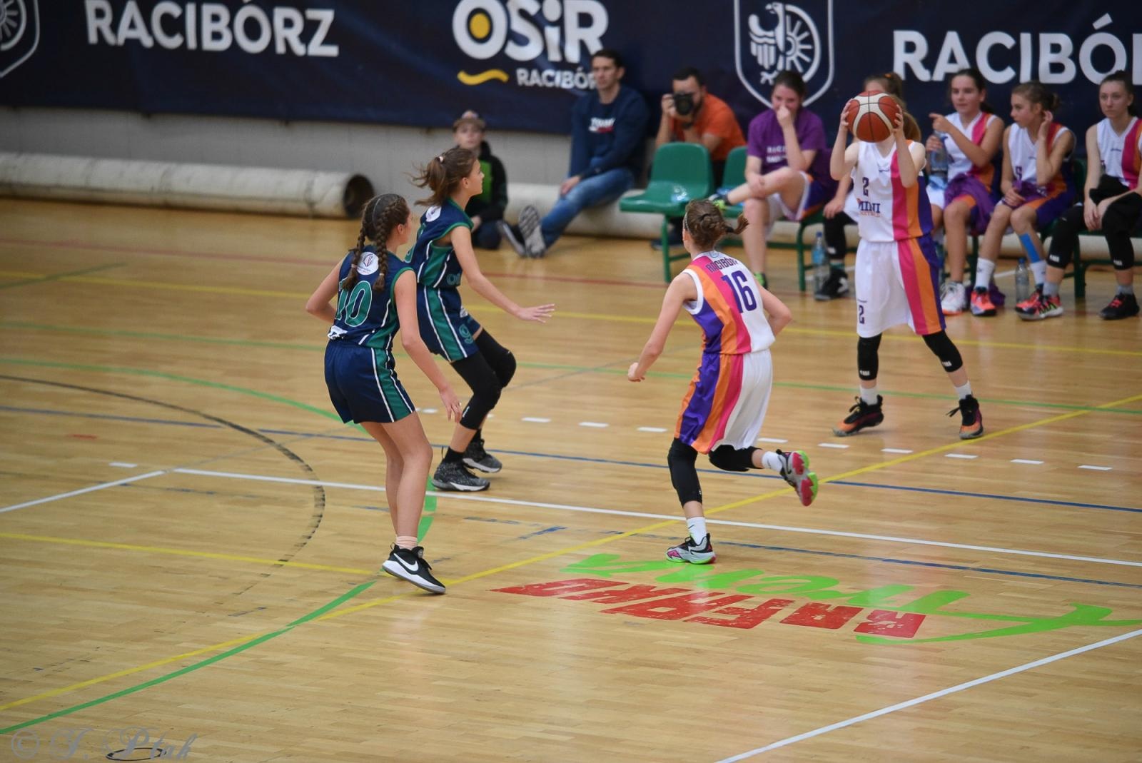 Zdjęcie w galerii na portalu naszraciborz.pl: Młode koszykarki rywalizowały o puchar starosty [FOTO] wiadomości z regionu