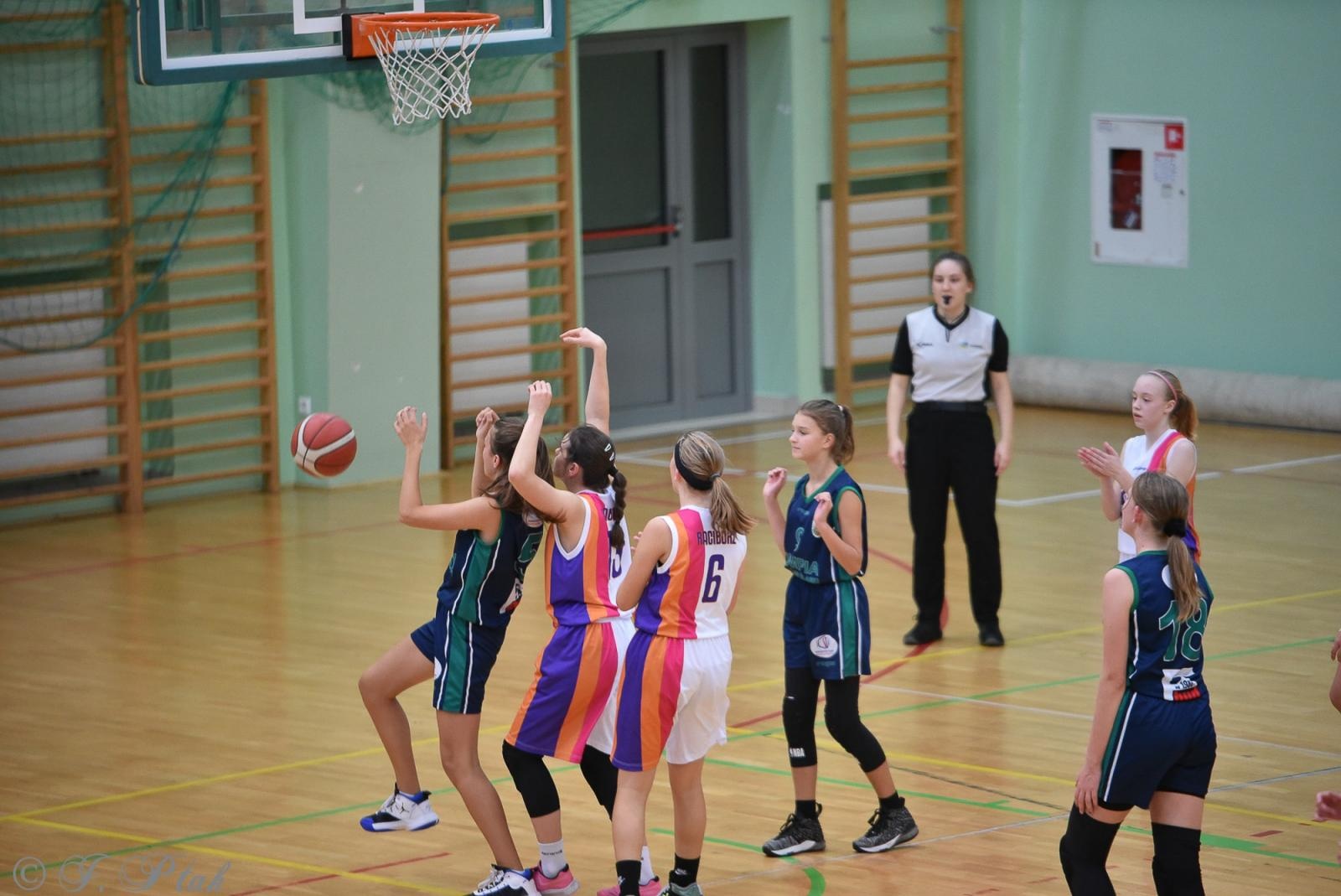 Zdjęcie w galerii na portalu naszraciborz.pl: Młode koszykarki rywalizowały o puchar starosty [FOTO] wiadomości z regionu