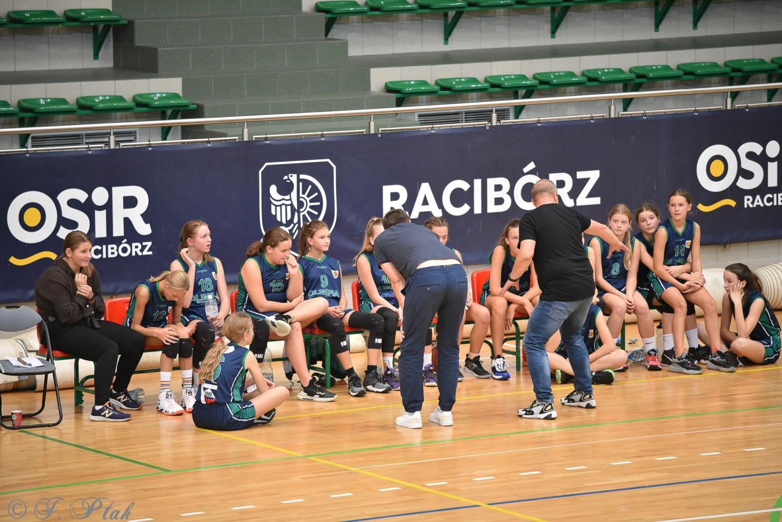 Zdjęcie w galerii na portalu naszraciborz.pl: Młode koszykarki rywalizowały o puchar starosty [FOTO] wiadomości z regionu