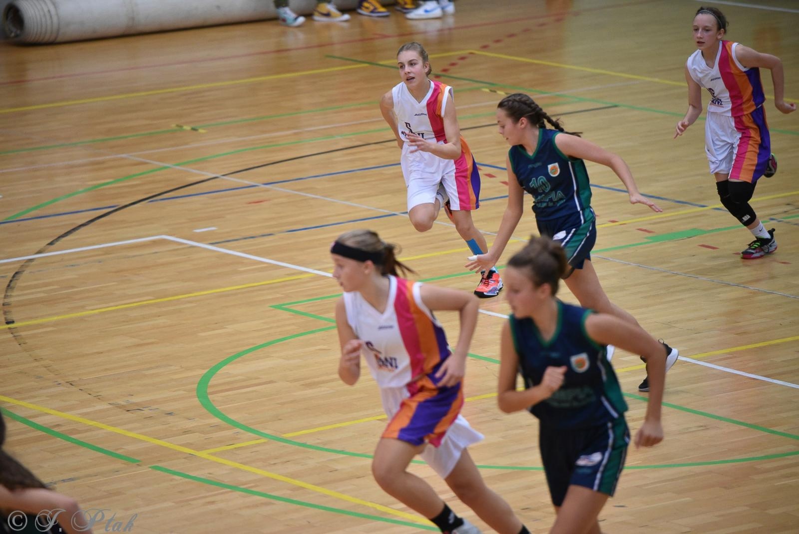 Zdjęcie w galerii na portalu naszraciborz.pl: Młode koszykarki rywalizowały o puchar starosty [FOTO] wiadomości z regionu