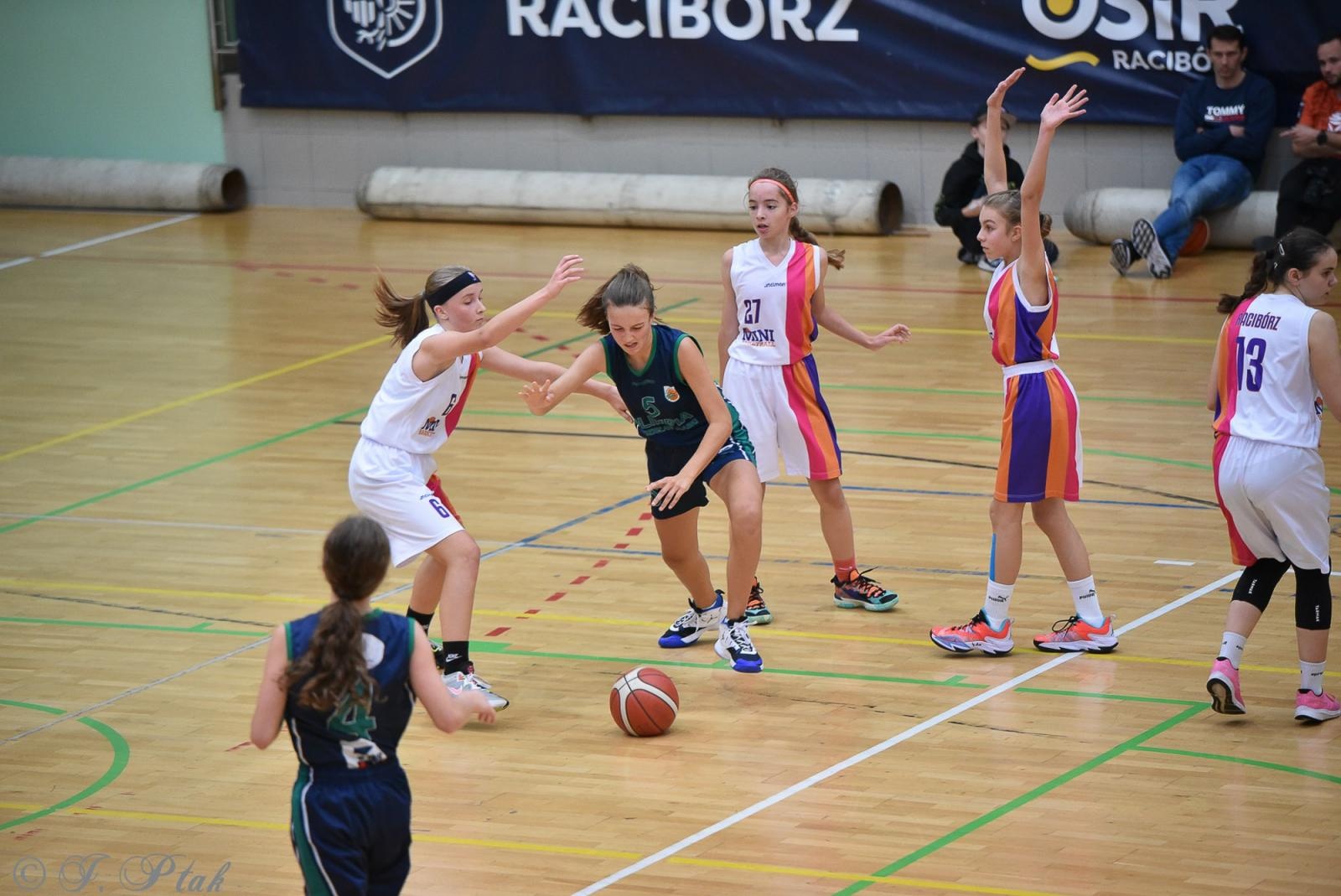 Zdjęcie w galerii na portalu naszraciborz.pl: Młode koszykarki rywalizowały o puchar starosty [FOTO] wiadomości z regionu