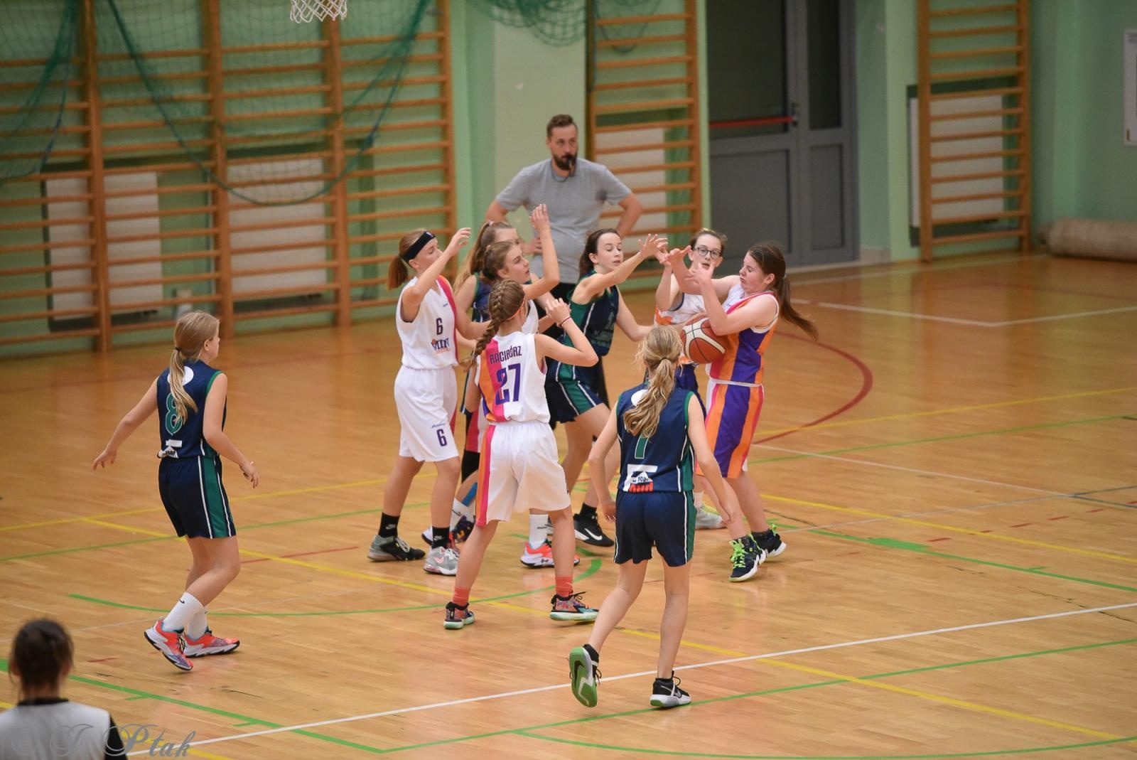 Zdjęcie w galerii na portalu naszraciborz.pl: Młode koszykarki rywalizowały o puchar starosty [FOTO] wiadomości z regionu