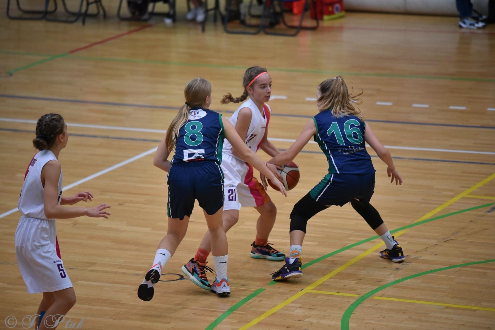 Zdjęcie w galerii na portalu naszraciborz.pl: Młode koszykarki rywalizowały o puchar starosty [FOTO] wiadomości z regionu