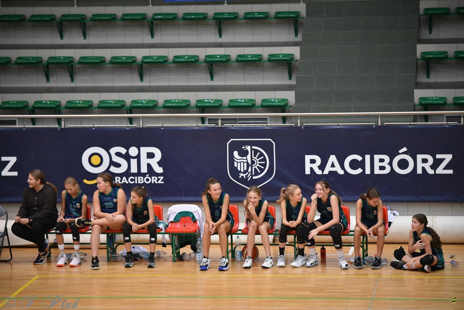 Zdjęcie w galerii na portalu naszraciborz.pl: Młode koszykarki rywalizowały o puchar starosty [FOTO] wiadomości z regionu