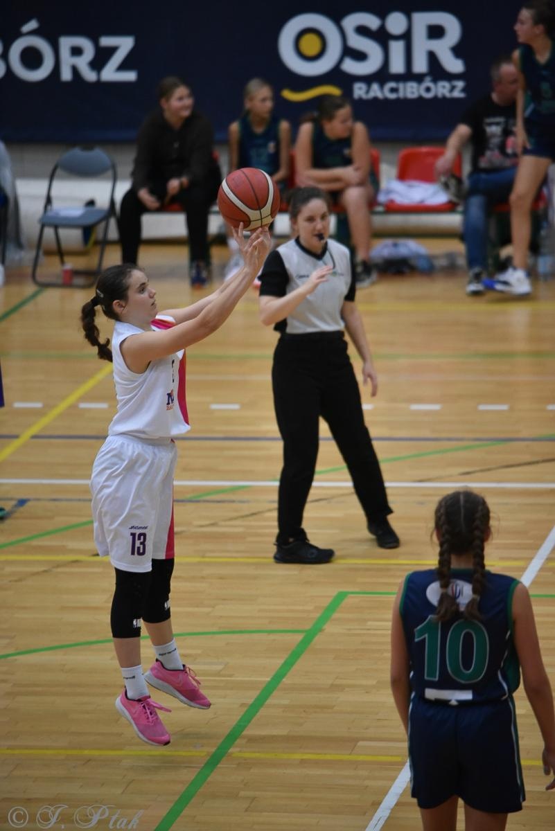 Zdjęcie w galerii na portalu naszraciborz.pl: Młode koszykarki rywalizowały o puchar starosty [FOTO] wiadomości z regionu