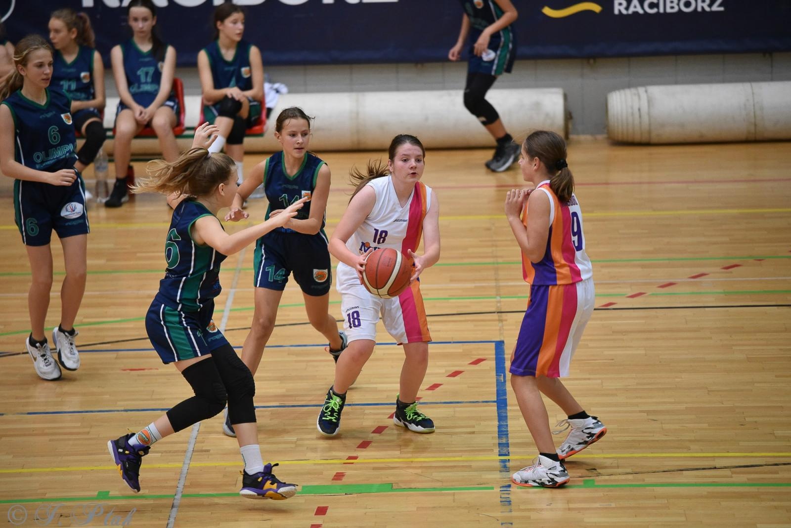 Zdjęcie w galerii na portalu naszraciborz.pl: Młode koszykarki rywalizowały o puchar starosty [FOTO] wiadomości z regionu