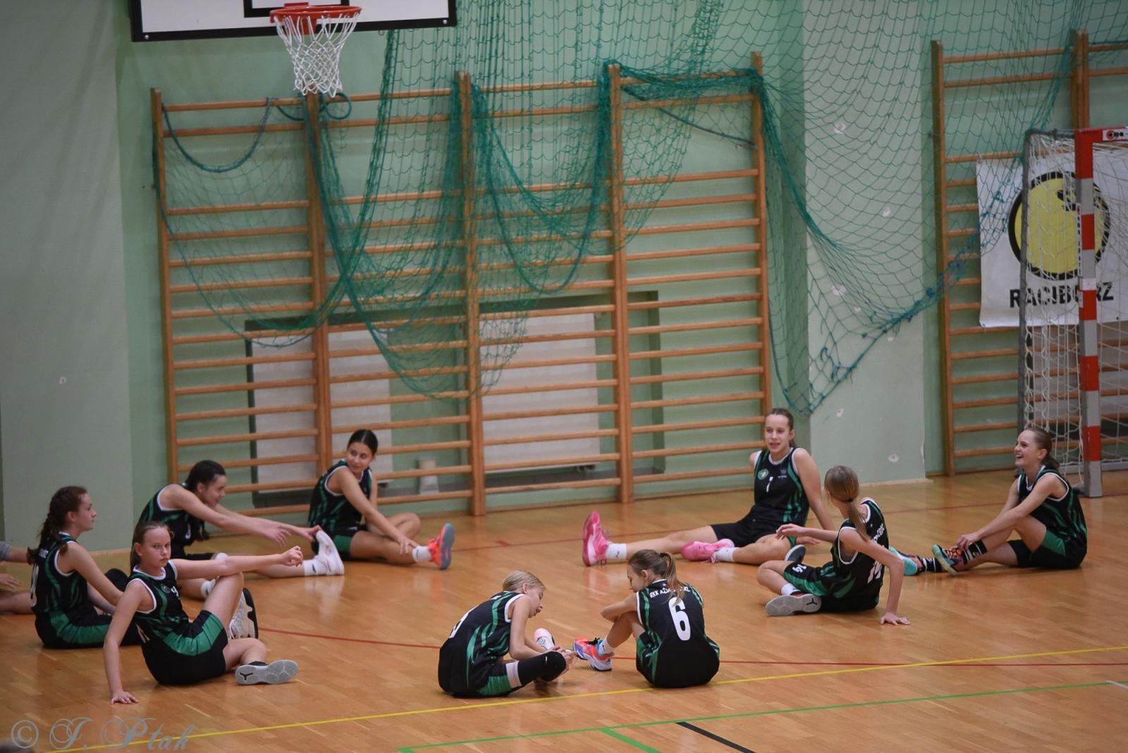 Zdjęcie w galerii na portalu naszraciborz.pl: Młode koszykarki rywalizowały o puchar starosty [FOTO] wiadomości z regionu