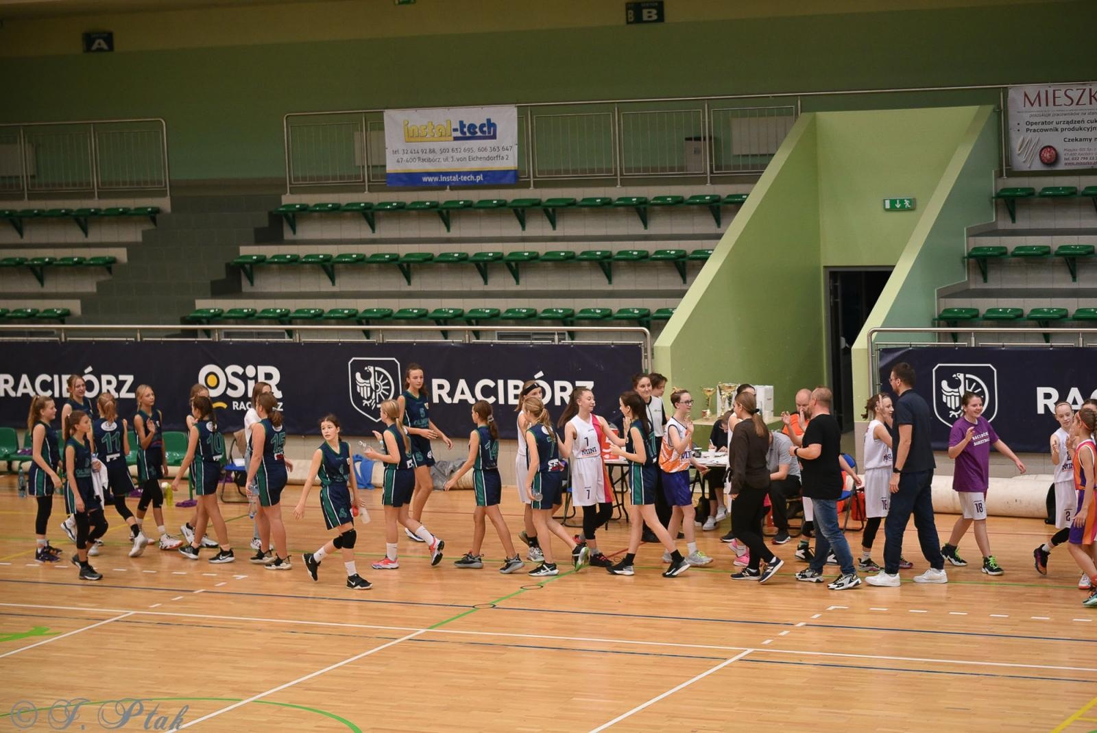 Zdjęcie w galerii na portalu naszraciborz.pl: Młode koszykarki rywalizowały o puchar starosty [FOTO] wiadomości z regionu