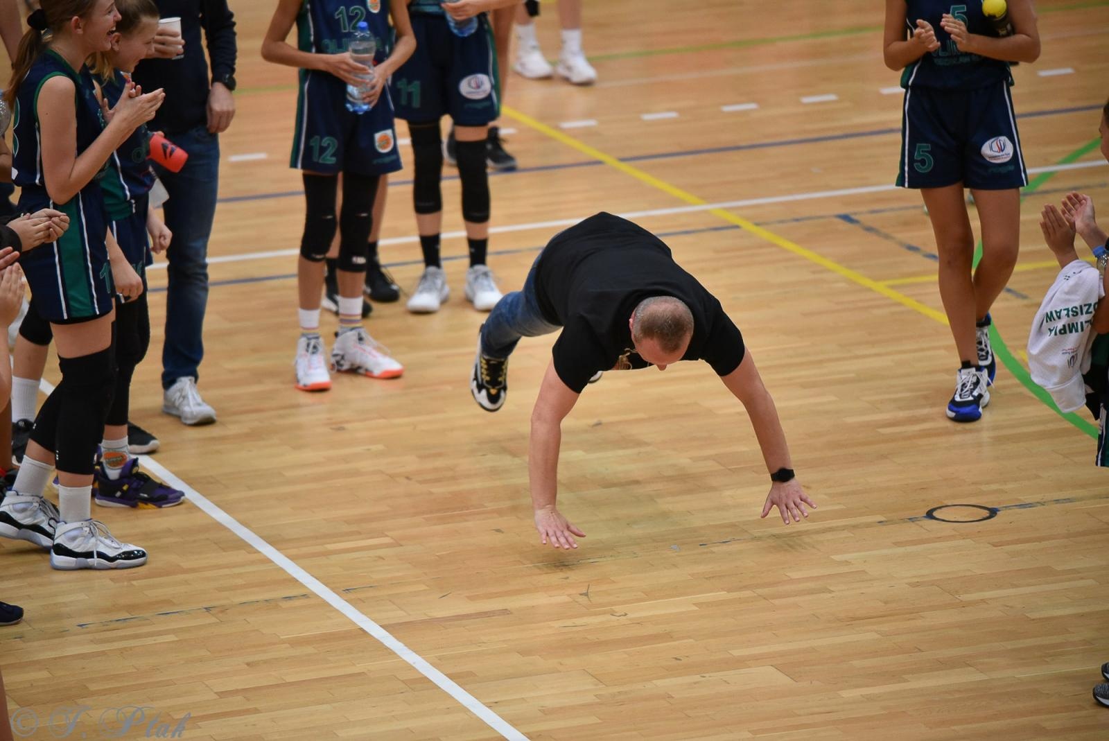 Zdjęcie w galerii na portalu naszraciborz.pl: Młode koszykarki rywalizowały o puchar starosty [FOTO] wiadomości z regionu