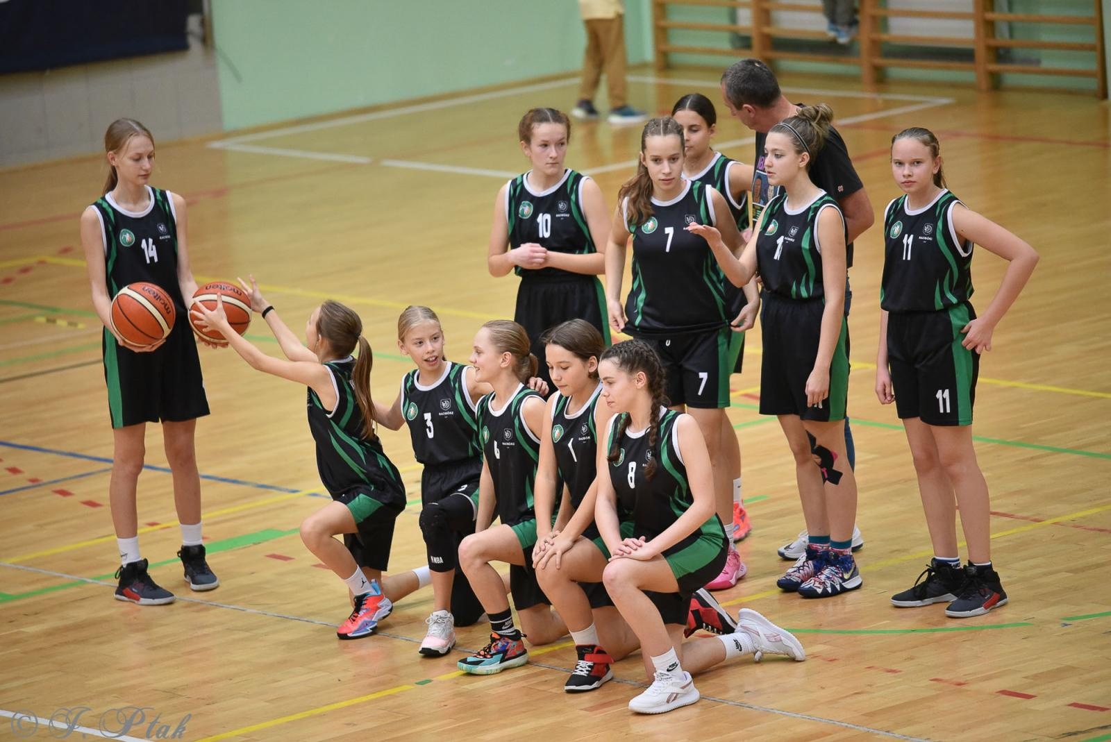 Zdjęcie w galerii na portalu naszraciborz.pl: Młode koszykarki rywalizowały o puchar starosty [FOTO] wiadomości z regionu