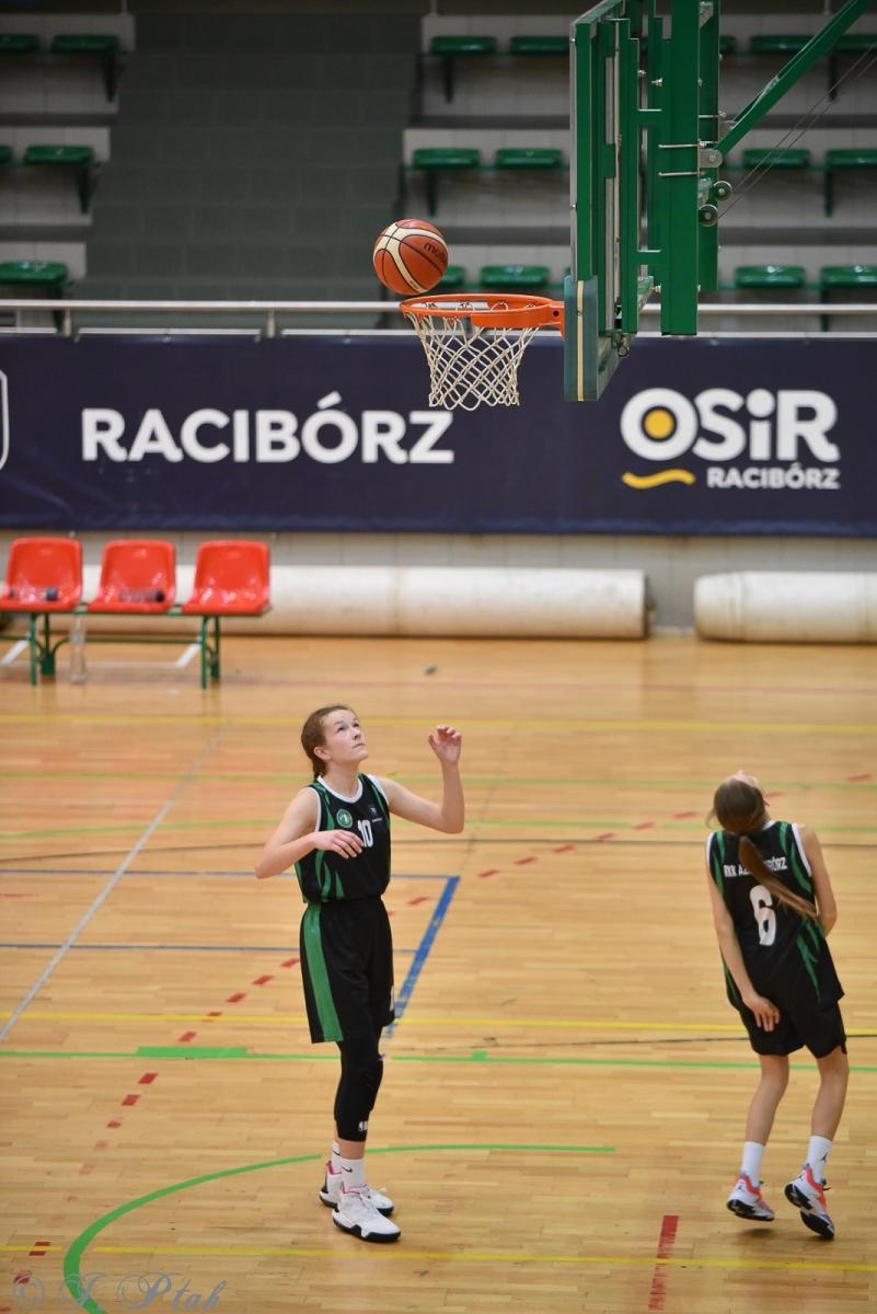 Zdjęcie w galerii na portalu naszraciborz.pl: Młode koszykarki rywalizowały o puchar starosty [FOTO] wiadomości z regionu