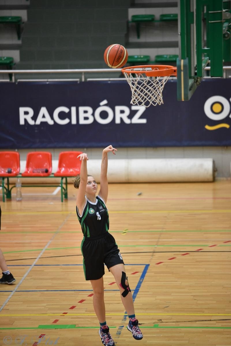 Zdjęcie w galerii na portalu naszraciborz.pl: Młode koszykarki rywalizowały o puchar starosty [FOTO] wiadomości z regionu