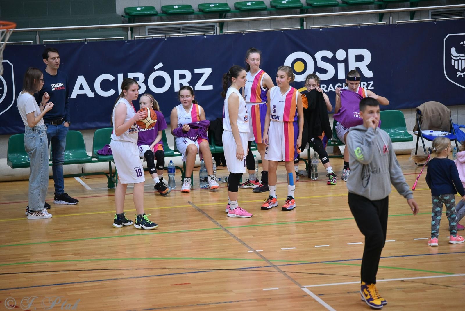 Zdjęcie w galerii na portalu naszraciborz.pl: Młode koszykarki rywalizowały o puchar starosty [FOTO] wiadomości z regionu
