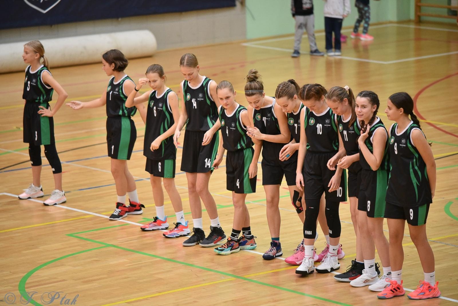 Zdjęcie w galerii na portalu naszraciborz.pl: Młode koszykarki rywalizowały o puchar starosty [FOTO] wiadomości z regionu