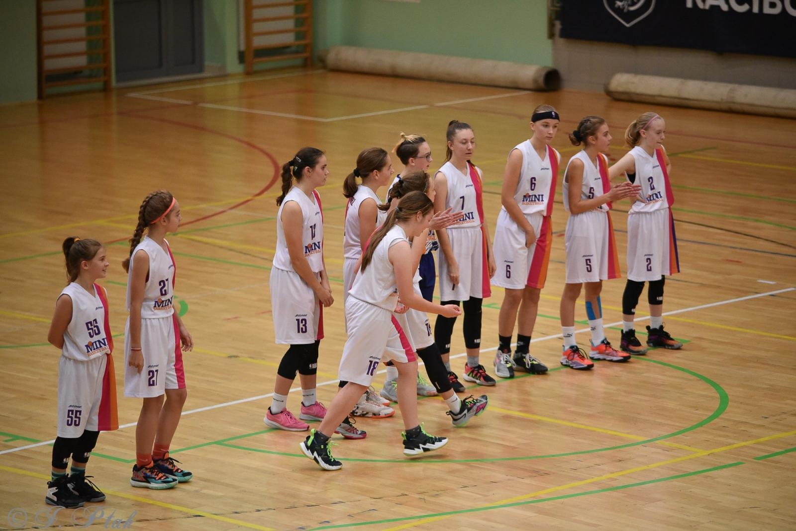 Zdjęcie w galerii na portalu naszraciborz.pl: Młode koszykarki rywalizowały o puchar starosty [FOTO] wiadomości z regionu