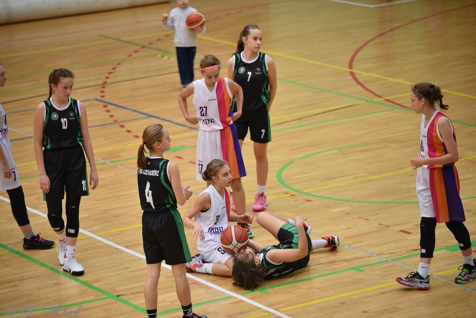 Zdjęcie w galerii na portalu naszraciborz.pl: Młode koszykarki rywalizowały o puchar starosty [FOTO] wiadomości z regionu