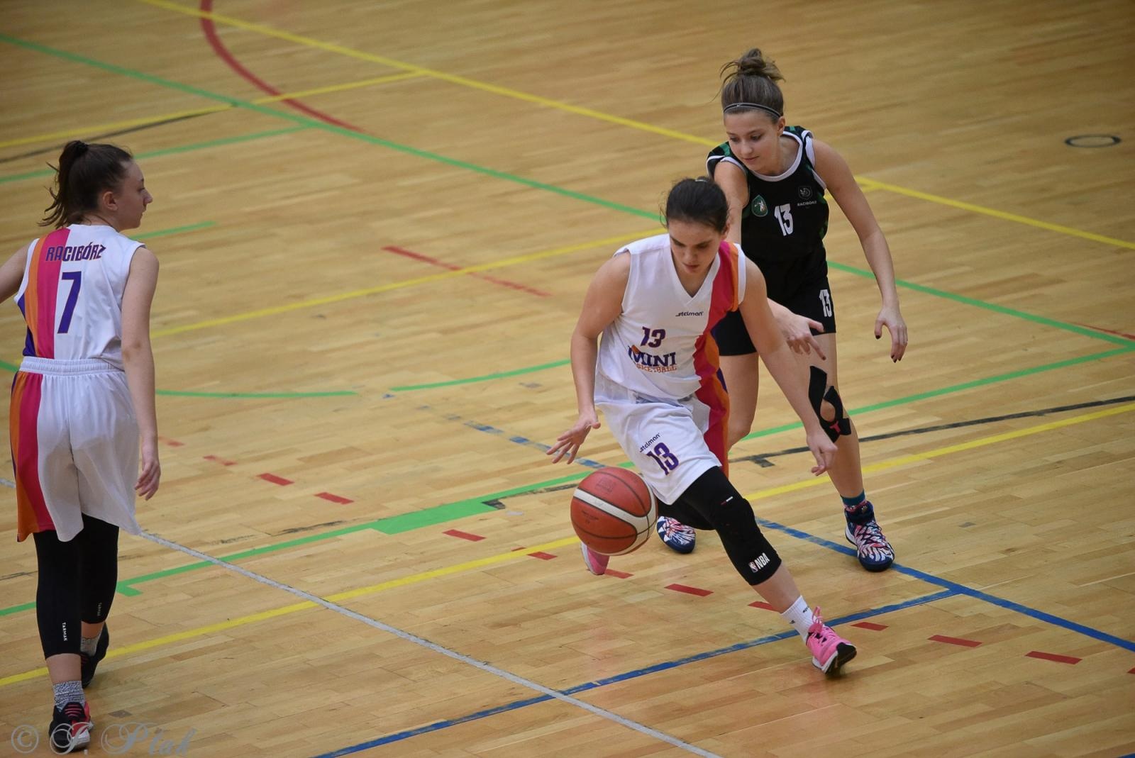 Zdjęcie w galerii na portalu naszraciborz.pl: Młode koszykarki rywalizowały o puchar starosty [FOTO] wiadomości z regionu