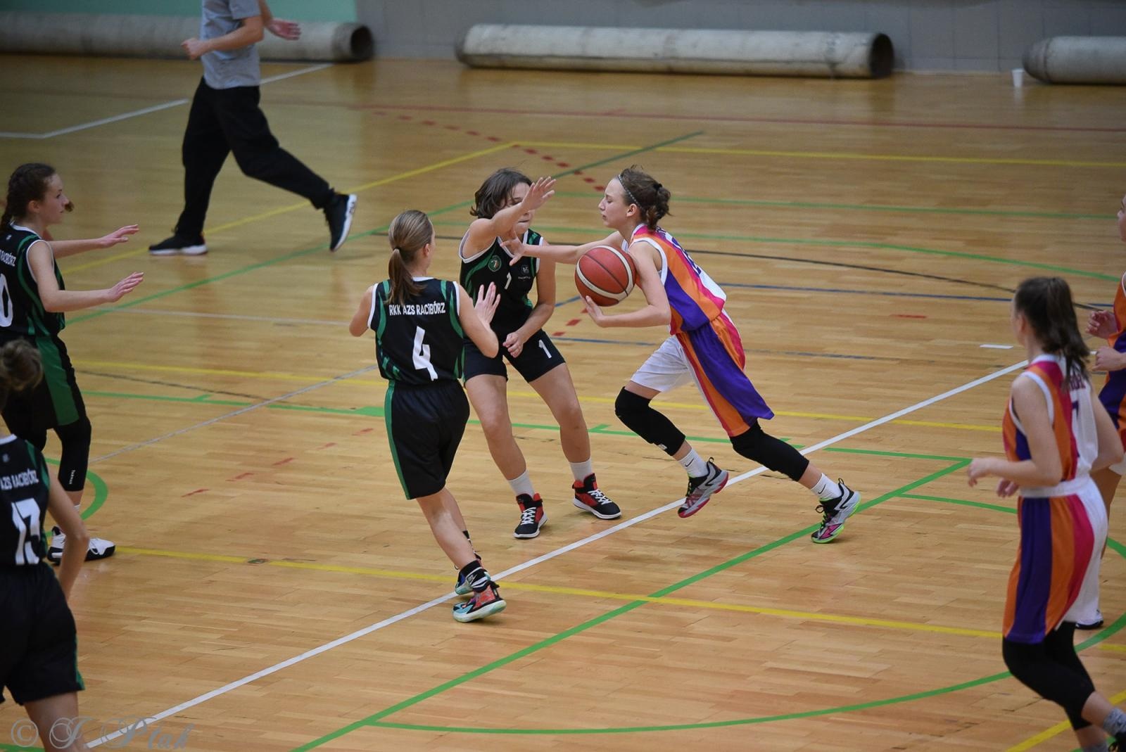 Zdjęcie w galerii na portalu naszraciborz.pl: Młode koszykarki rywalizowały o puchar starosty [FOTO] wiadomości z regionu