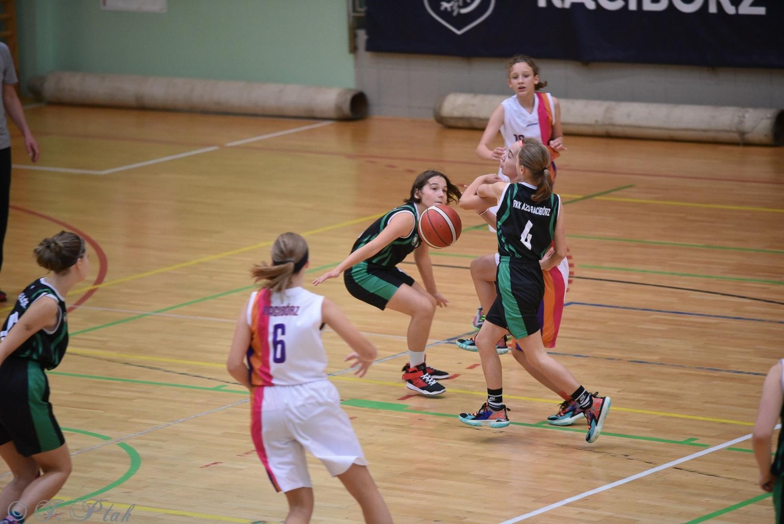 Zdjęcie w galerii na portalu naszraciborz.pl: Młode koszykarki rywalizowały o puchar starosty [FOTO] wiadomości z regionu