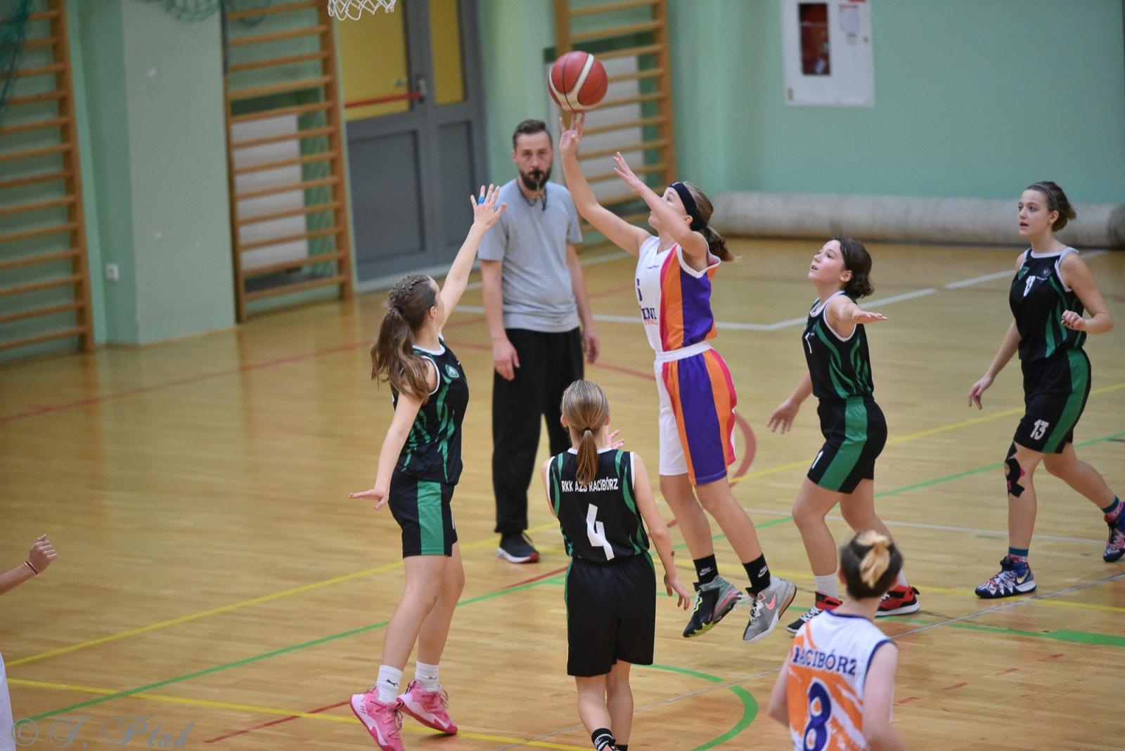 Zdjęcie w galerii na portalu naszraciborz.pl: Młode koszykarki rywalizowały o puchar starosty [FOTO] wiadomości z regionu