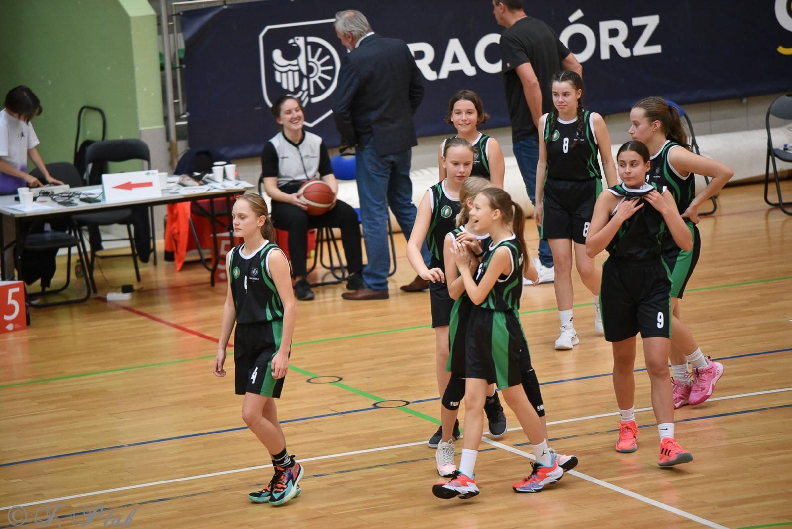 Zdjęcie w galerii na portalu naszraciborz.pl: Młode koszykarki rywalizowały o puchar starosty [FOTO] wiadomości z regionu
