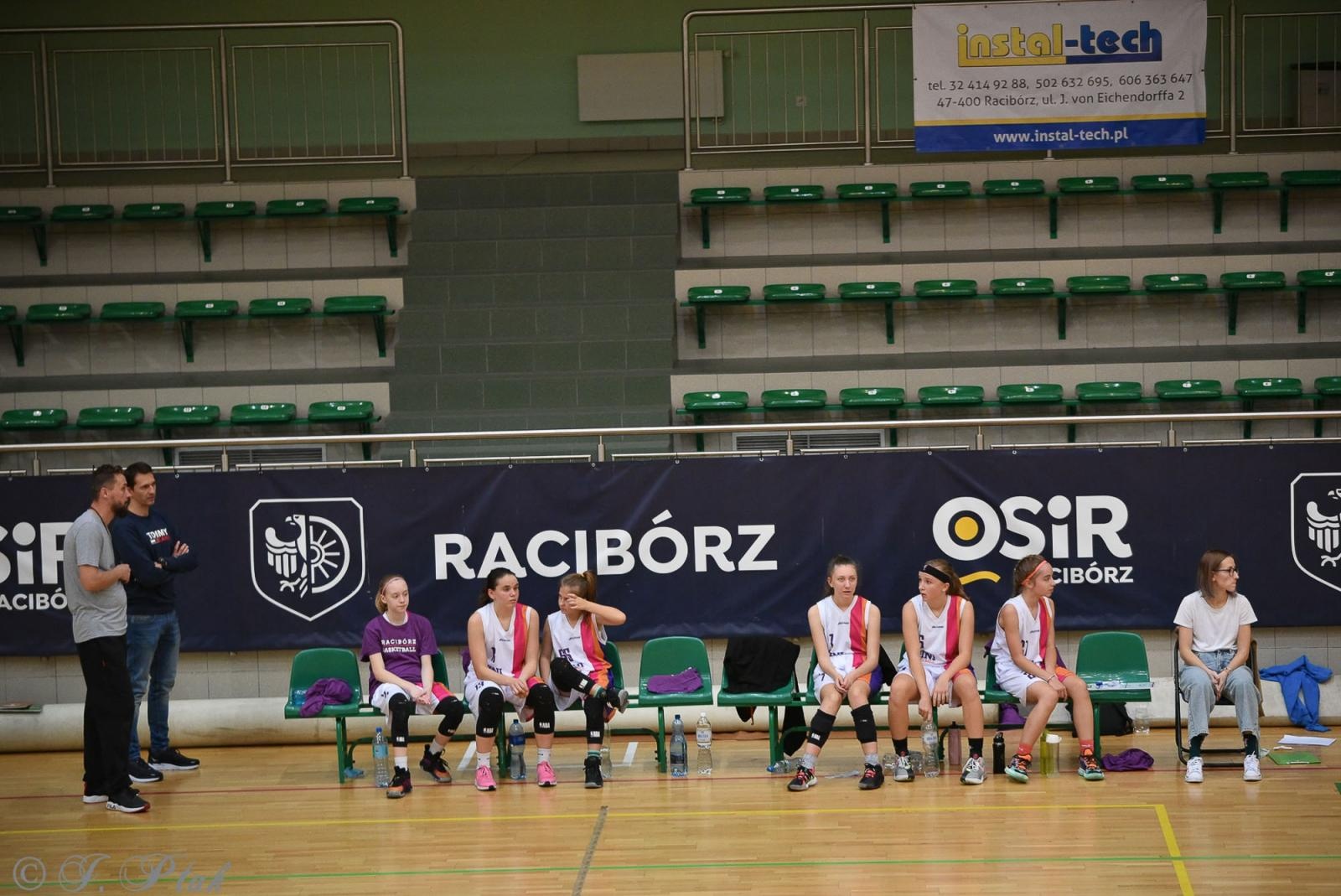 Zdjęcie w galerii na portalu naszraciborz.pl: Młode koszykarki rywalizowały o puchar starosty [FOTO] wiadomości z regionu