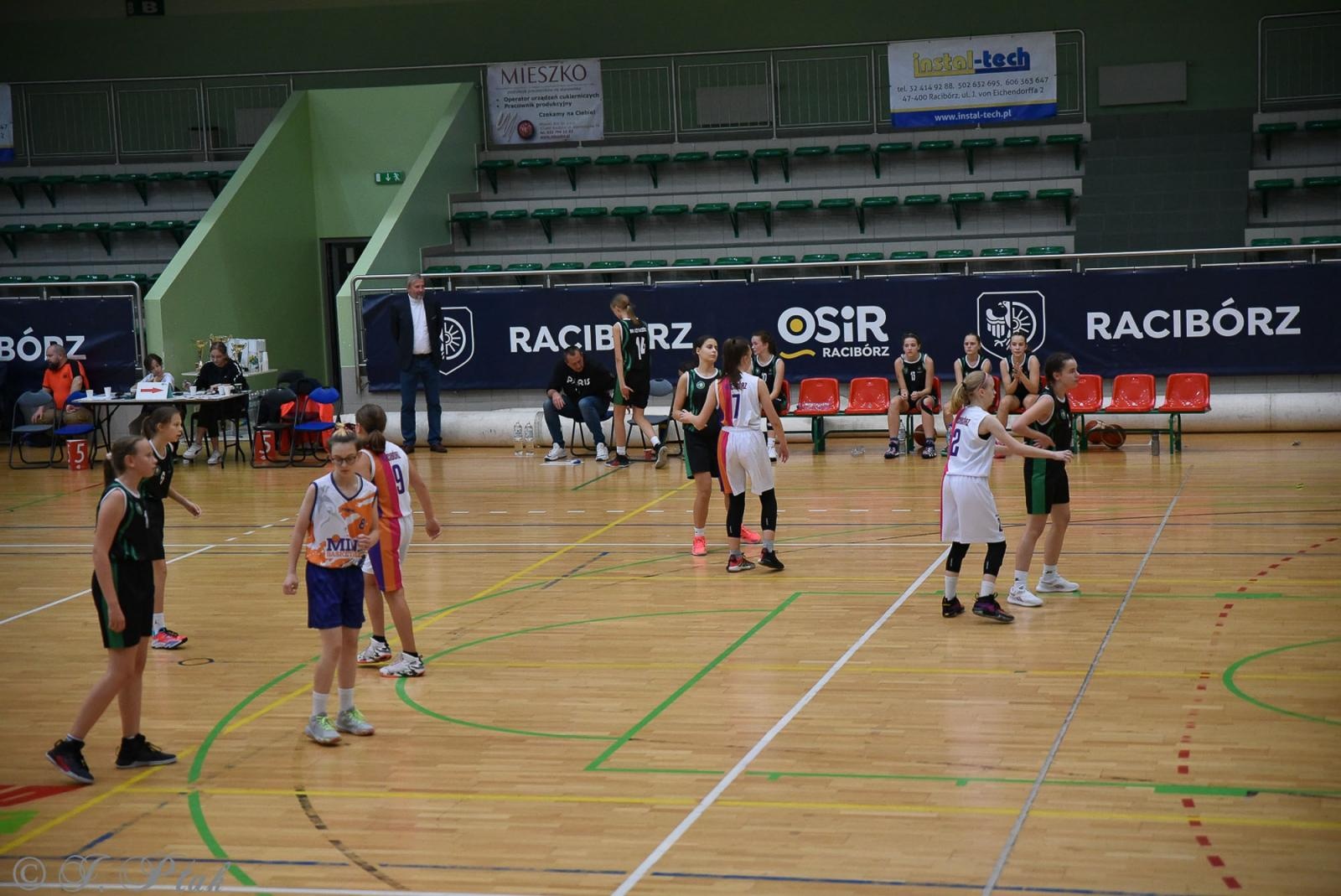 Zdjęcie w galerii na portalu naszraciborz.pl: Młode koszykarki rywalizowały o puchar starosty [FOTO] wiadomości z regionu