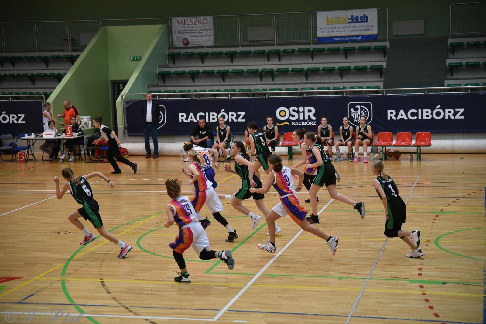 Zdjęcie w galerii na portalu naszraciborz.pl: Młode koszykarki rywalizowały o puchar starosty [FOTO] wiadomości z regionu