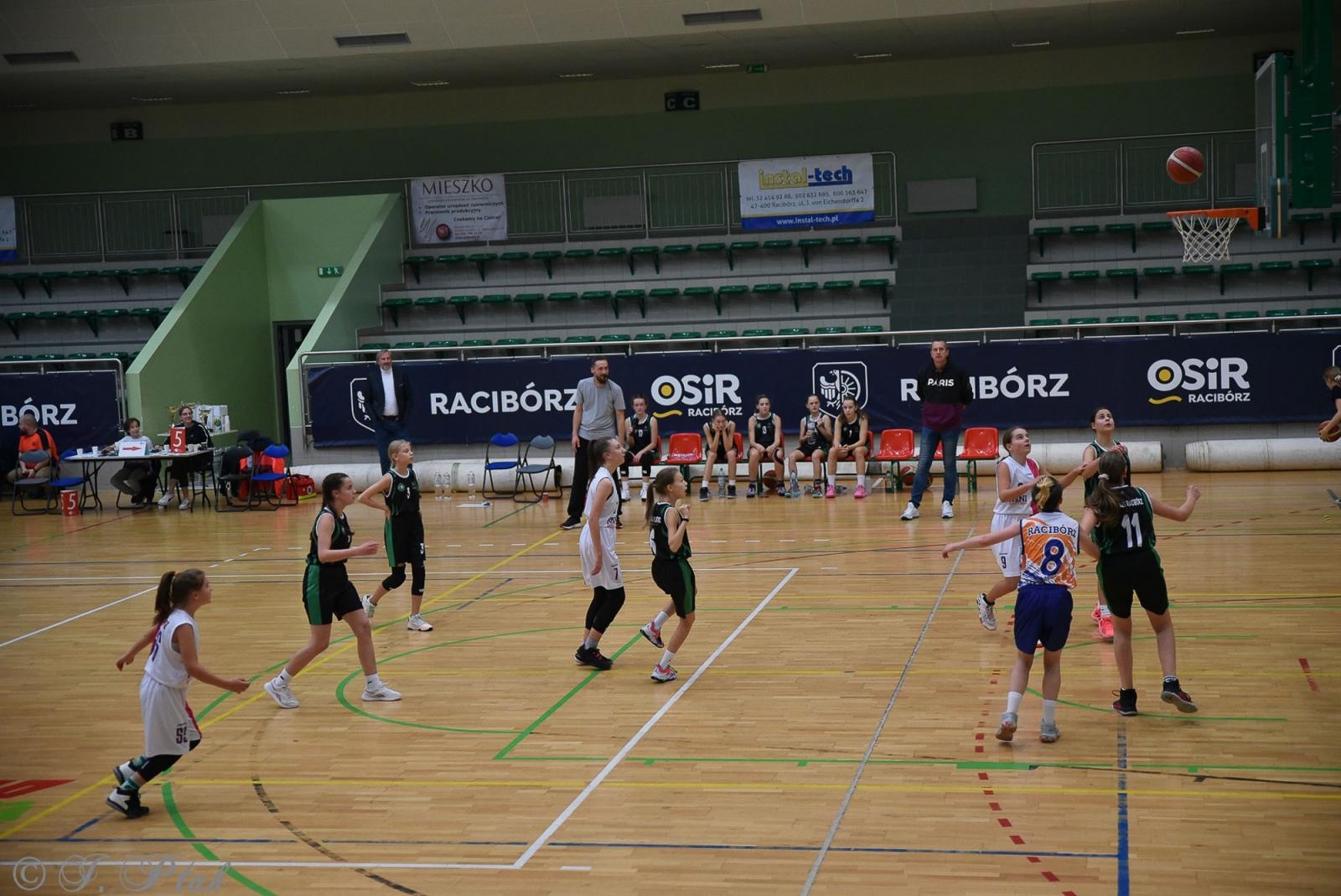 Zdjęcie w galerii na portalu naszraciborz.pl: Młode koszykarki rywalizowały o puchar starosty [FOTO] wiadomości z regionu
