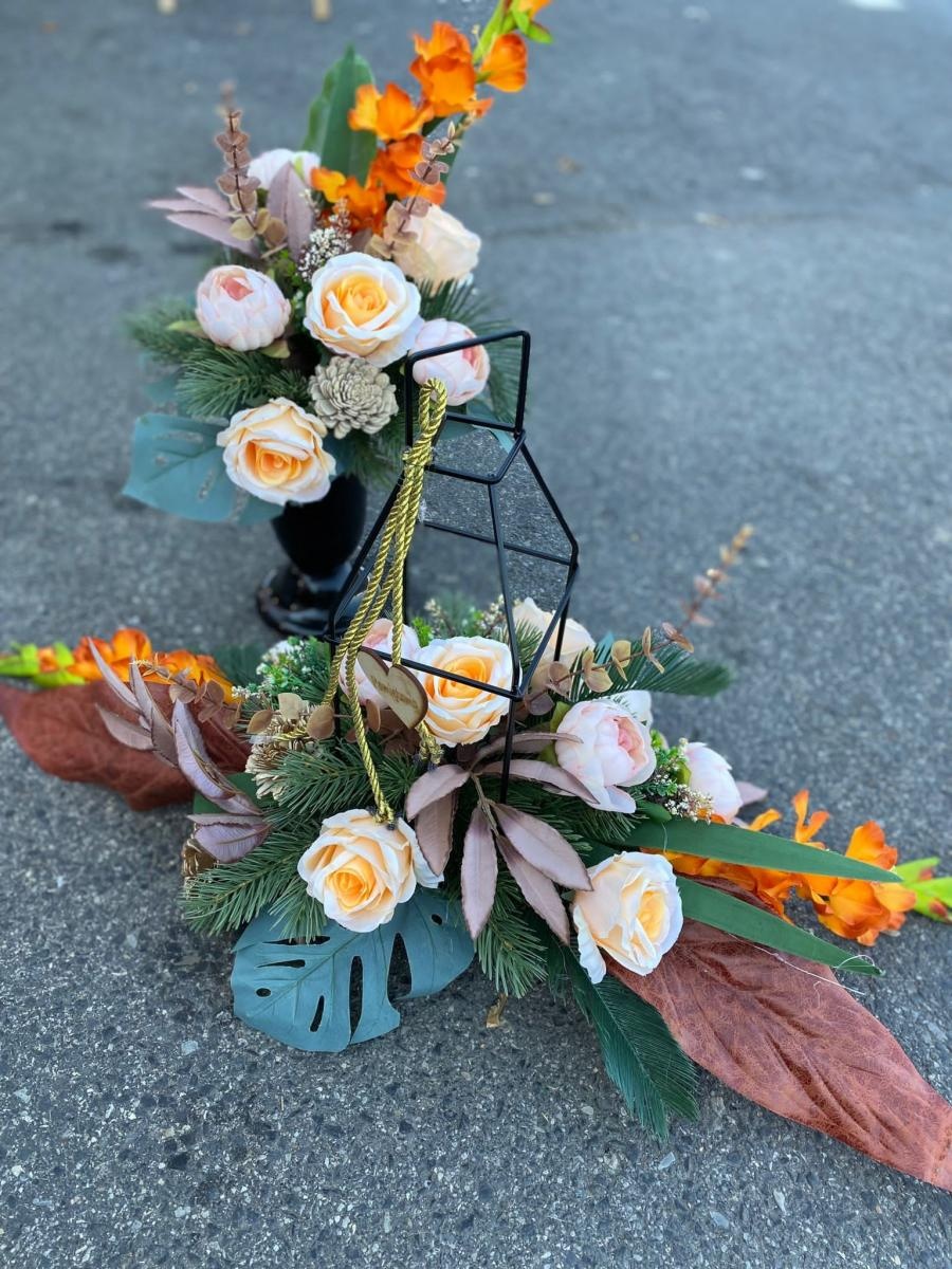 Zdjęcie w galerii na portalu naszraciborz.pl: Wszystkich Świętych coraz bliżej. Wszystko, co trzeba kupisz przy Auchan wiadomości z regionu