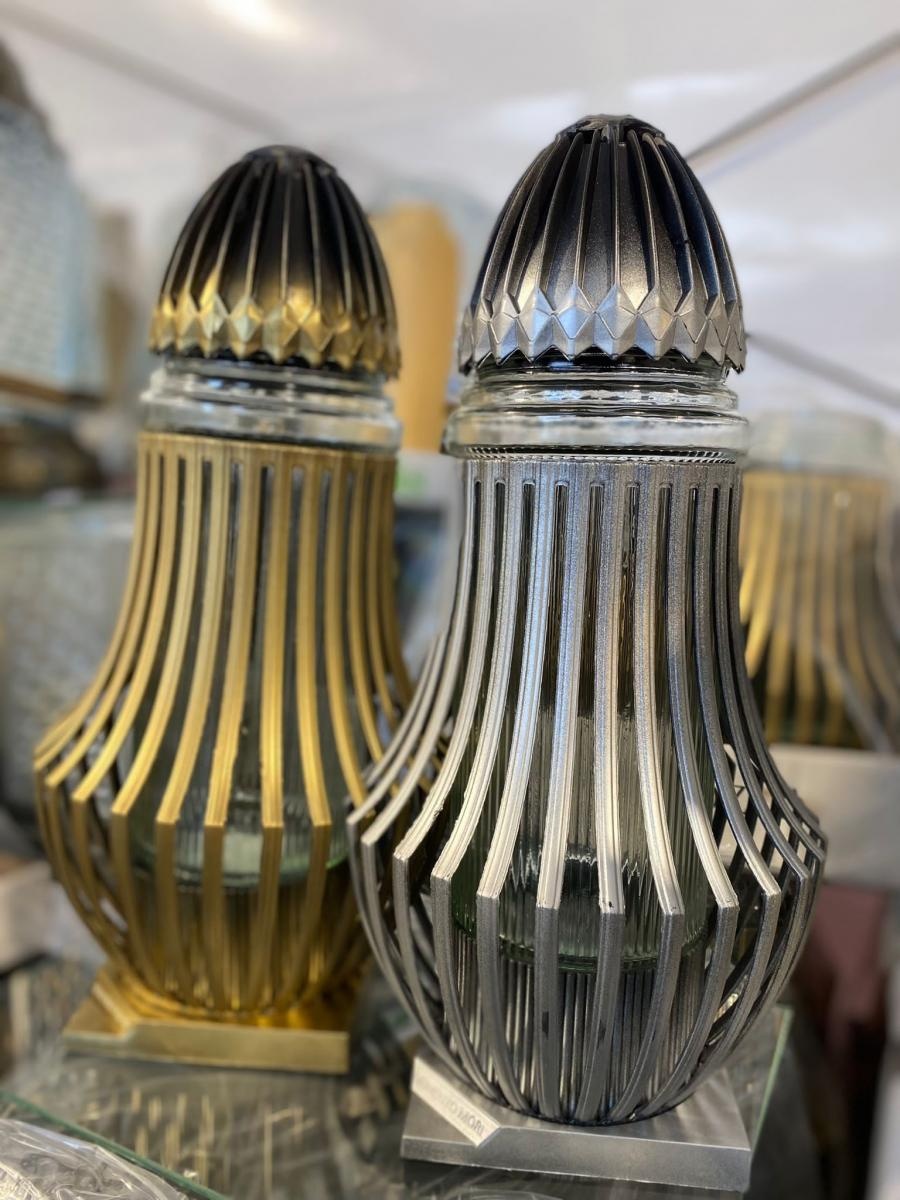 Zdjęcie w galerii na portalu naszraciborz.pl: Wszystkich Świętych coraz bliżej. Wszystko, co trzeba kupisz przy Auchan wiadomości z regionu