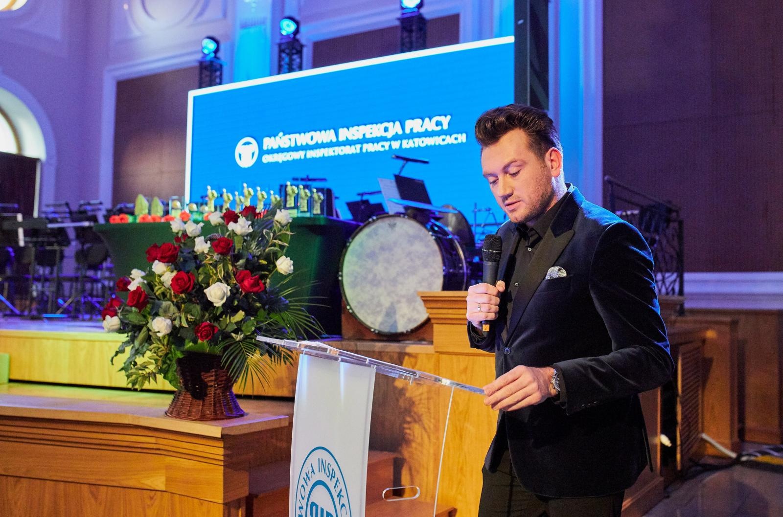 Zdjęcie w galerii na portalu naszraciborz.pl: Okręgowy Inspektorat Pracy w Katowicach nagrodził firmę z Raciborza wiadomości z regionu