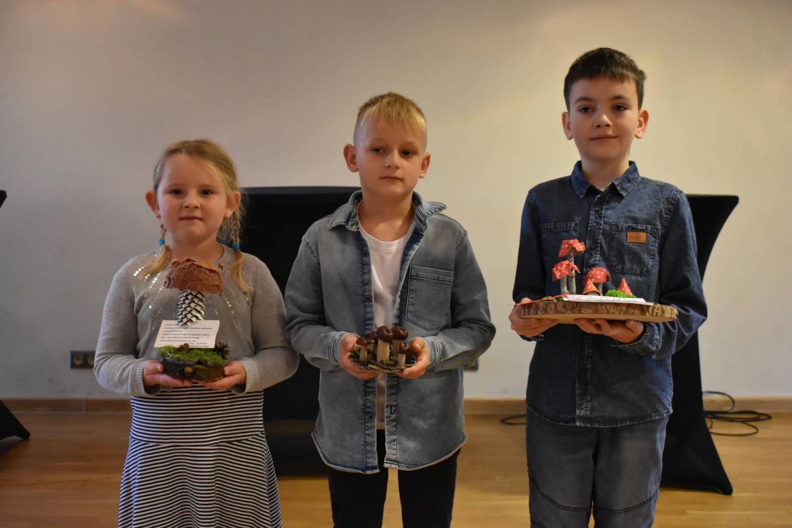 Zdjęcie w galerii na portalu naszraciborz.pl: Konkurs plastyczny Bezpieczne Grzybobranie rozstrzygnięty wiadomości z regionu