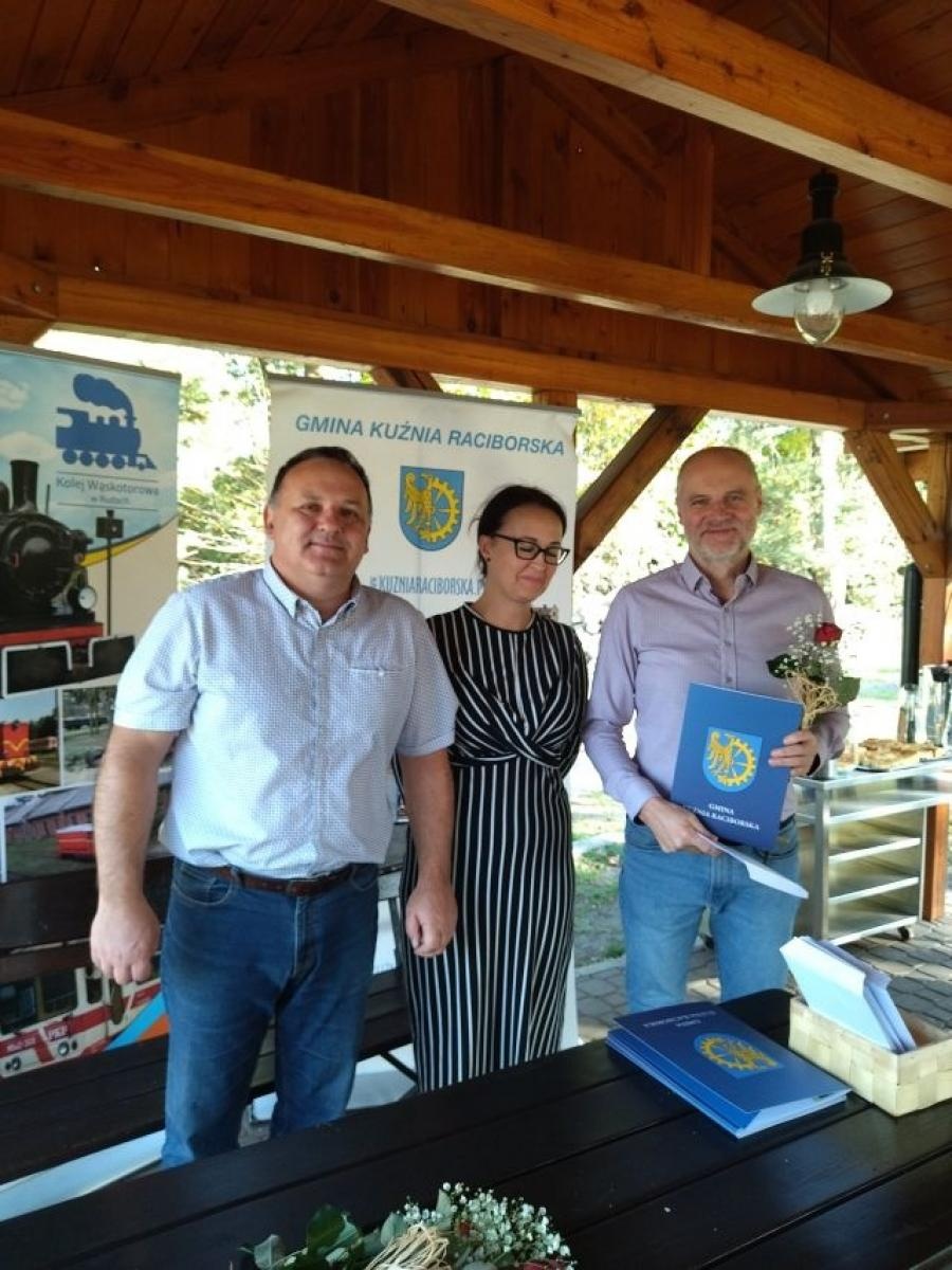 Zdjęcie w galerii na portalu naszraciborz.pl: Gminne święto edukacji w Kuźni Raciborskiej wiadomości z regionu