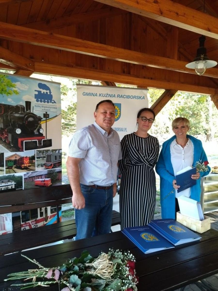 Zdjęcie w galerii na portalu naszraciborz.pl: Gminne święto edukacji w Kuźni Raciborskiej wiadomości z regionu