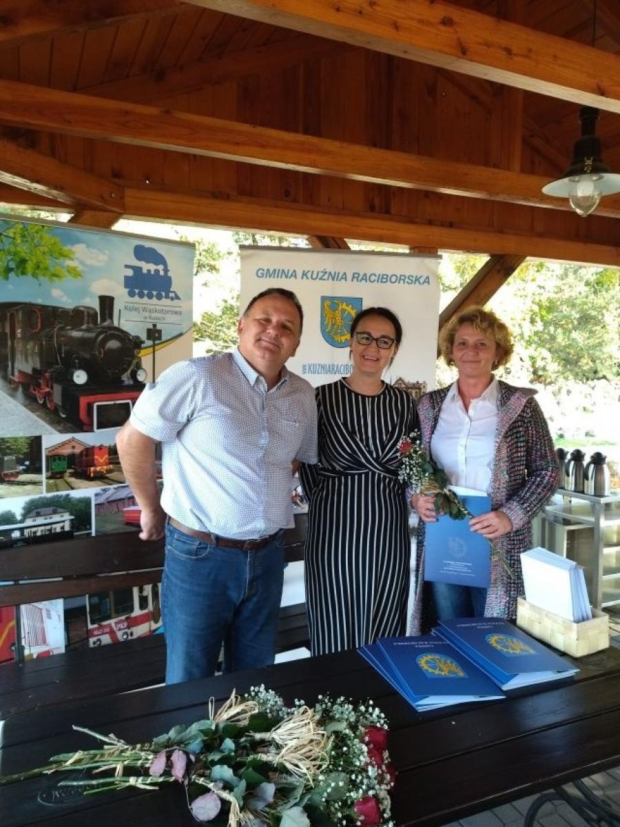 Zdjęcie w galerii na portalu naszraciborz.pl: Gminne święto edukacji w Kuźni Raciborskiej wiadomości z regionu